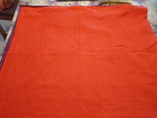 Tovaglia lino rossa bordata blu