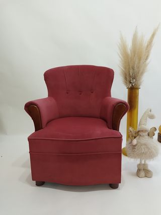 Sillón rojo terciopelo infantil atrezo de fotograf