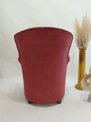 Sillón rojo terciopelo infantil atrezo de fotograf