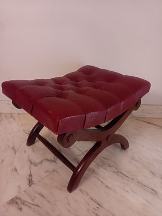 Otomana reposapiés capitoné