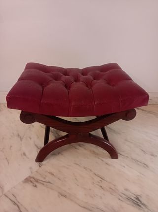 Otomana reposapiés capitoné