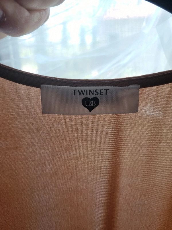 Abito longuette in raso con plissé Twinset