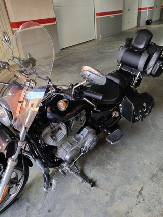 Harley Davidson 883 Custom