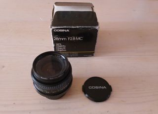 CÁMARA FOTOS COSINA 4000 S MÁS  REGALO OBJETIVO