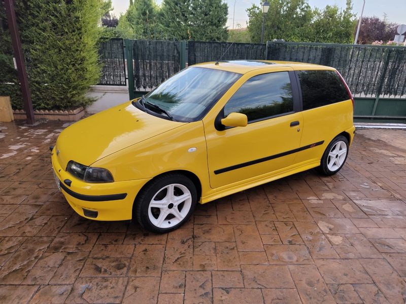 FIAT Punto 1996 - foto 1