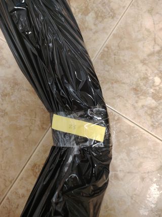 Los dos tubos de refrigeración aceite