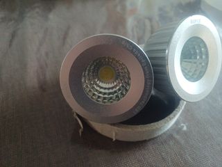 2 Lampade LED 5.5W 220V