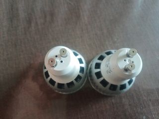 2 Lampade LED 5.5W 220V