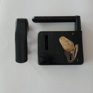 Candado antiguo siglo XIX. Coleccionista.