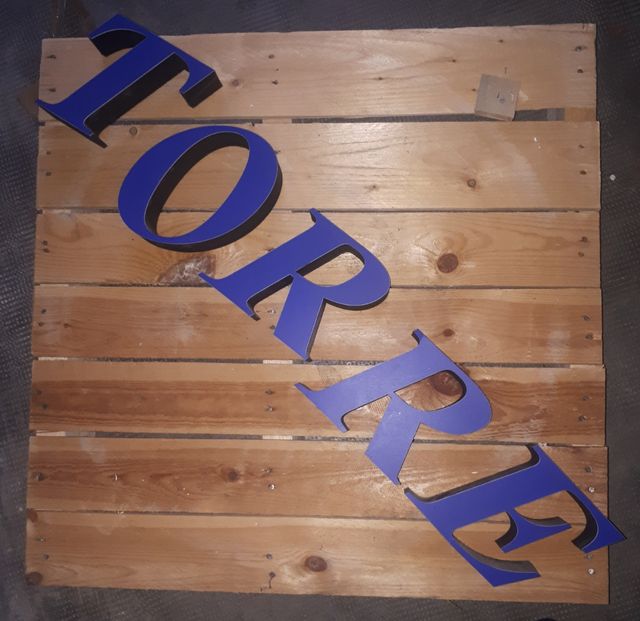 Insegna cartello Lettere in 3D blu per insegna