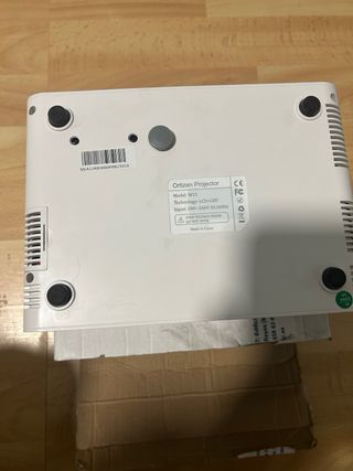 Proyector VANKYO portátil