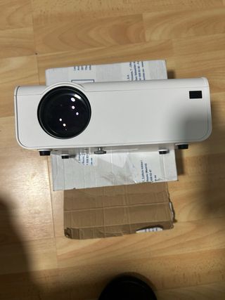 Proyector VANKYO portátil