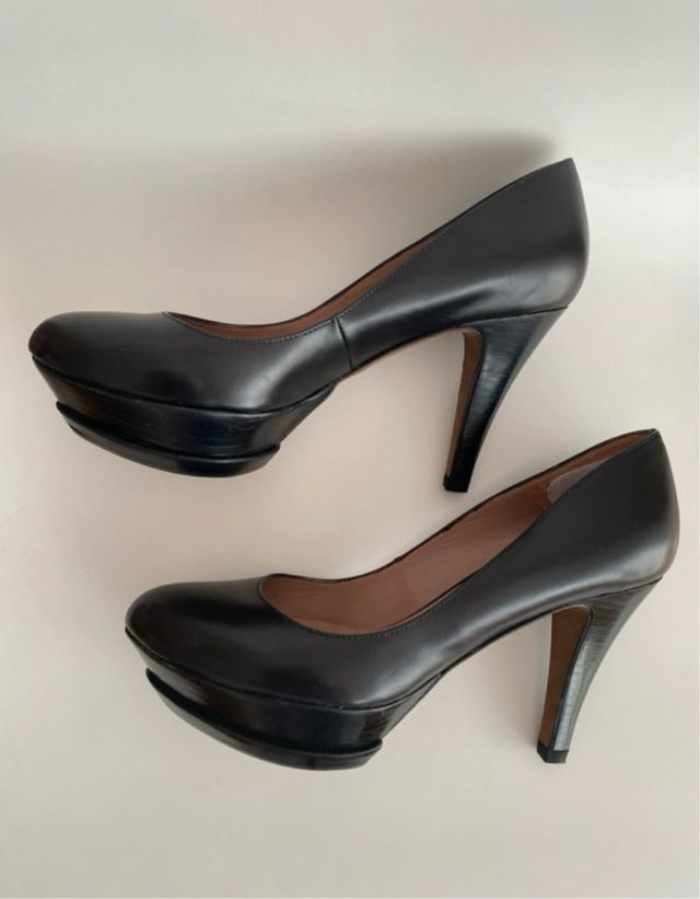 Zapatos Pura López negros tacón