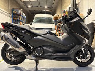 Yamaha TMAX 530 - 2018 Impecable