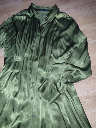 Vestido camisero verde oliva