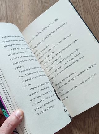 Libro infantil: Lottie Luna