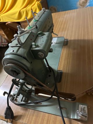 Máquina coser Refrey Industrial