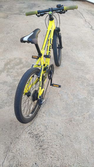 Se vende bicicleta bmc seminueva
