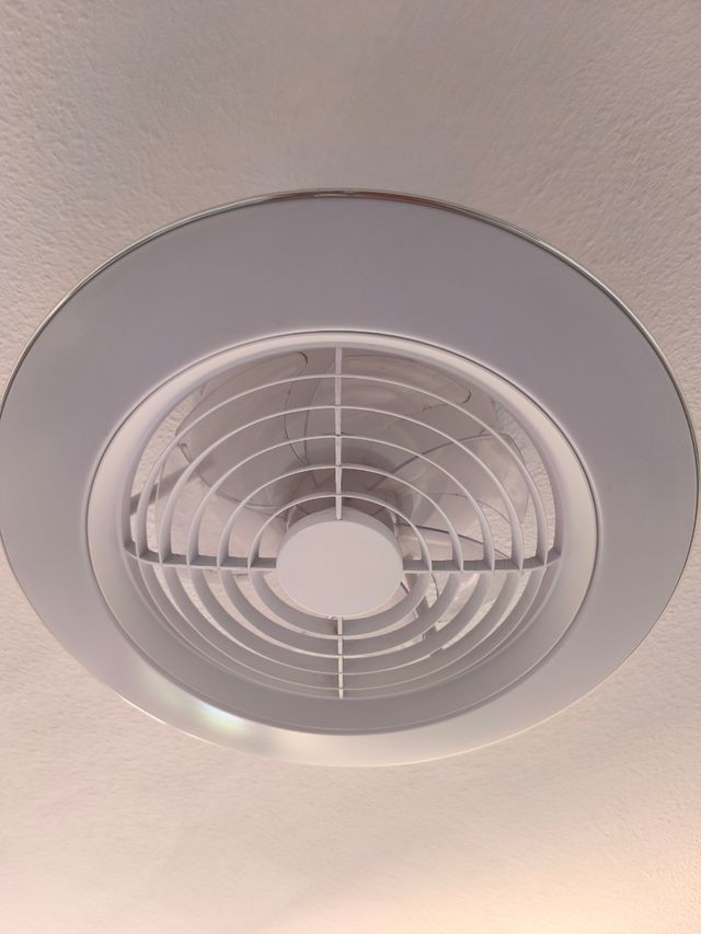 Mantra Alisio ventilador de teto branco com luz DC