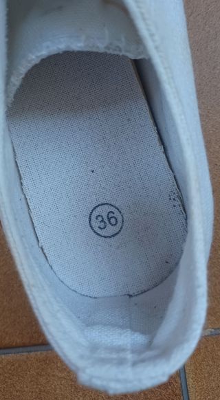 Zapatillas blancas