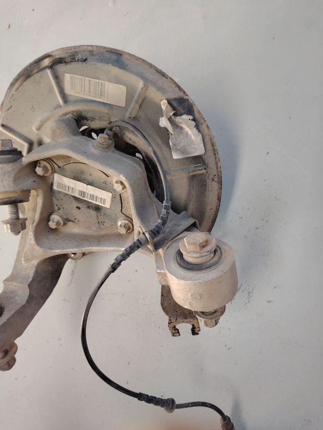 Buje trasero alfa romeo 159