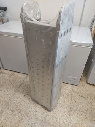 Escalera aluminio plegable 4,7m