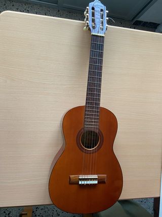 Guitarra clásica junior 86 cm. Musical Serrano