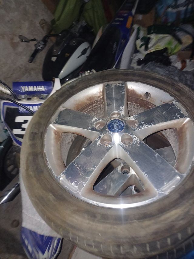 Llantas 17" Ford - 4 unidades