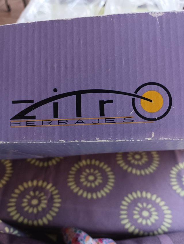 Picaportes dorados - 2 unidades