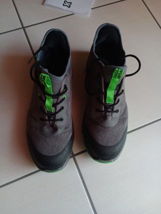 Scarpe antinfortunistiche