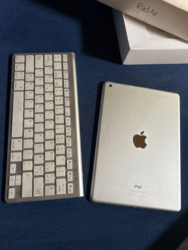 iPad Air Plata - Teclado