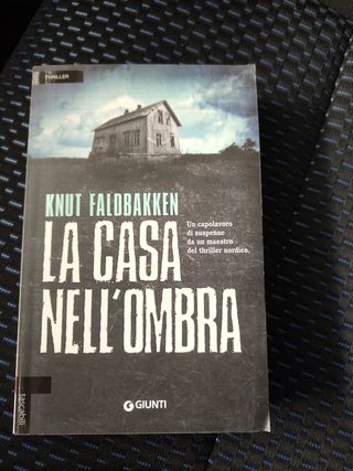 Libro La casa nell'ombra di Knut Faldbakken 