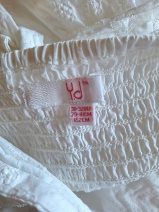 Vestido branco infantil bordado