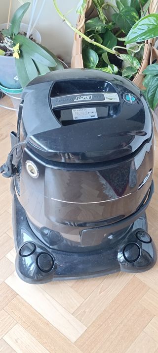 Aspirapolvere Hyla: ultimo modello