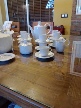 Juego de cafe completo y sopera