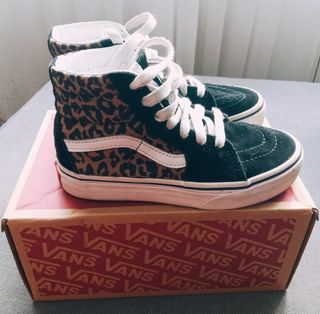 Vans Sk8-Hi Leopard - Talla Chica
Número 30