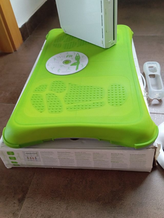 Wii blanca + accesorios