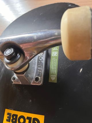 Skate Globe - Buen estado 80x20 cm