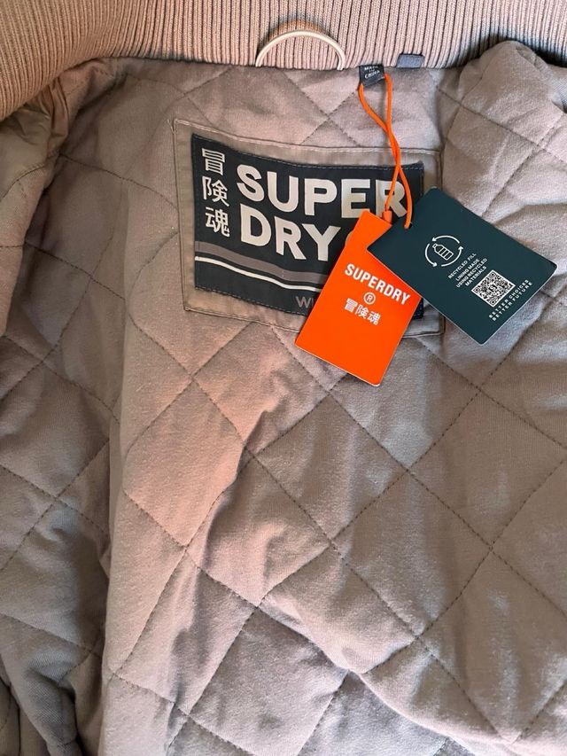 Abrigo montaña Superdry