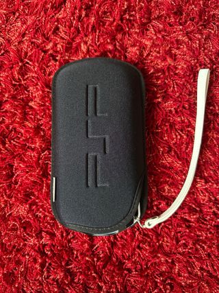 PSP (PlayStation Portable) negra