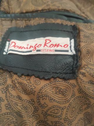 Chaqueta cuero negra c/cremallera