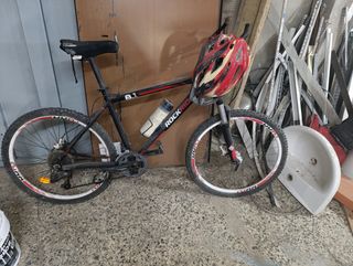 Bicicleta Rockrider B1