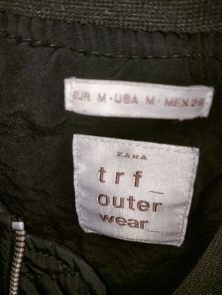 Cazadora bomber Zara negra