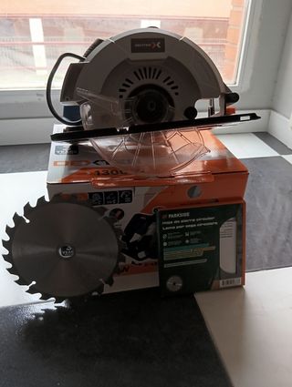 Sierra circular Dexter 1300W - 185mm