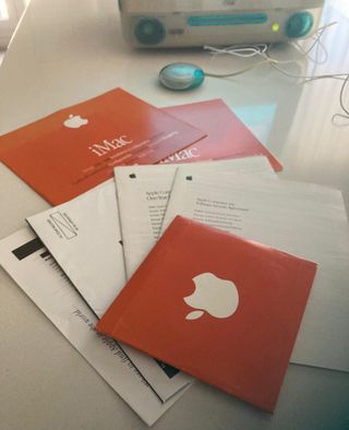 VENDO APPLE IMAC G3 ORDENADOR. PERFECTO ESTADO.