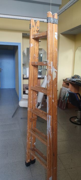 Escalera madera 2m - usada