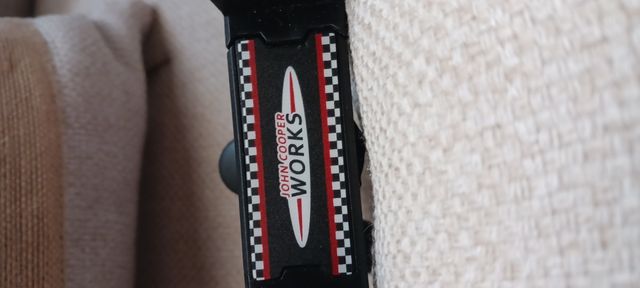 Soporte móvil para coche Mini