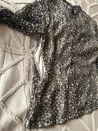 Blusa gasa estampada pájaros.