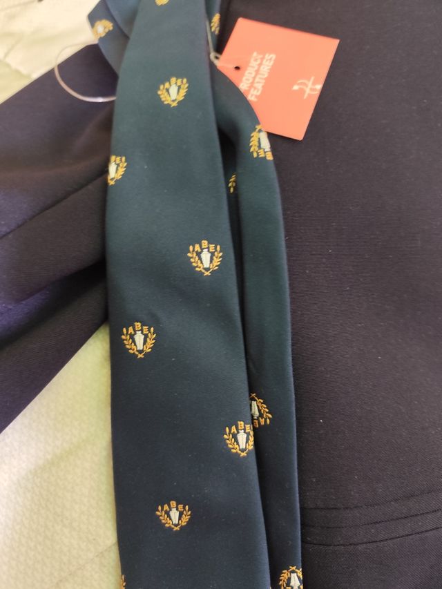 Traje niño ceremonia
Nuevo con Etiquetas!!