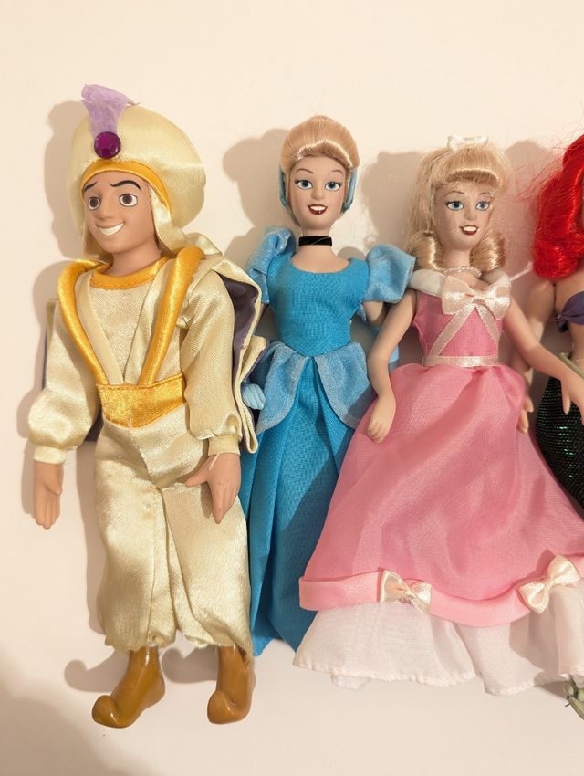 Lote 6  princesas Disney porcelana
